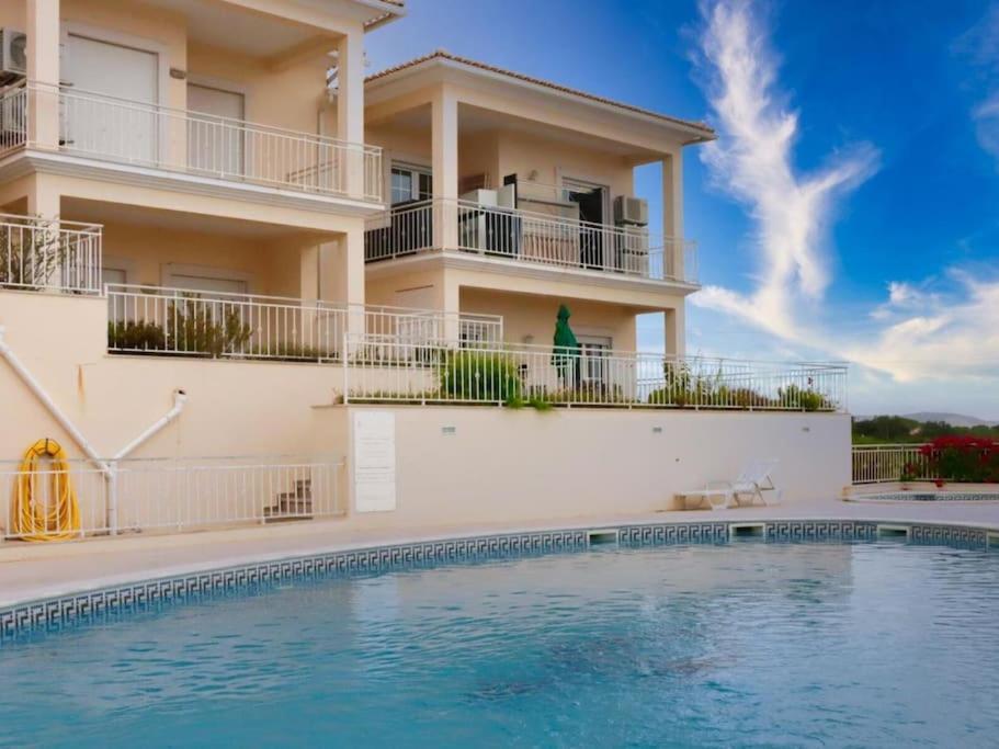 Balaia Mar House - Sea View & Playground & Garage & Bbq & Albufeiraヴィラ エクステリア 写真